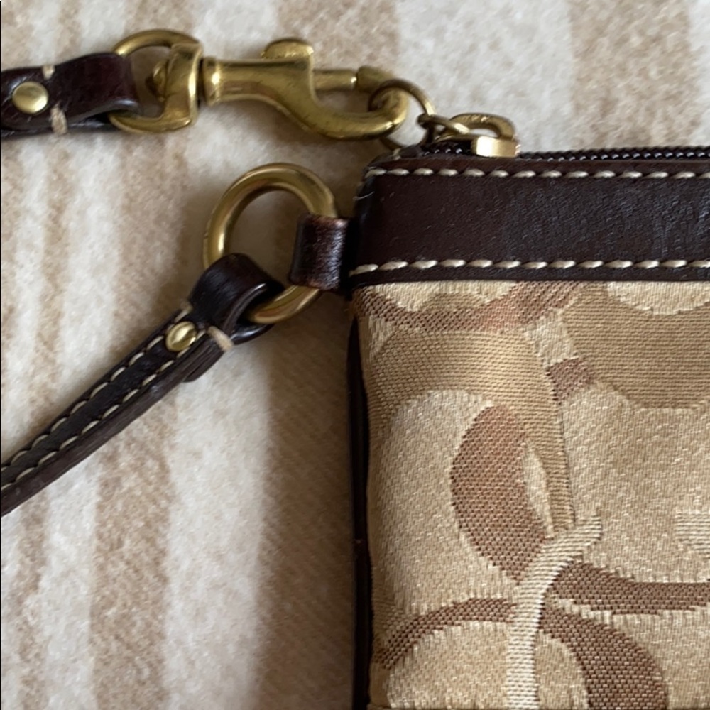 Authentic Patchwork Coach Leather Wristlet Purse - image 2